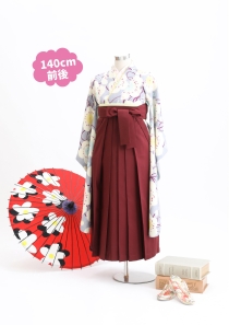 140女の子袴(1)