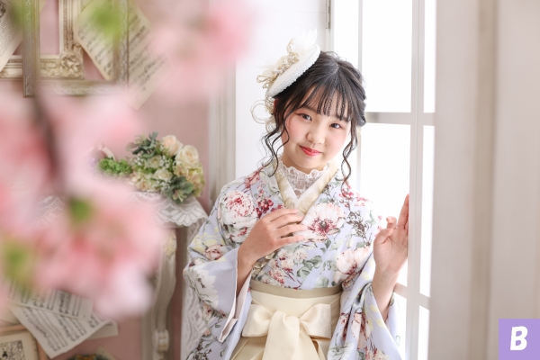 b (212)＿トリミング