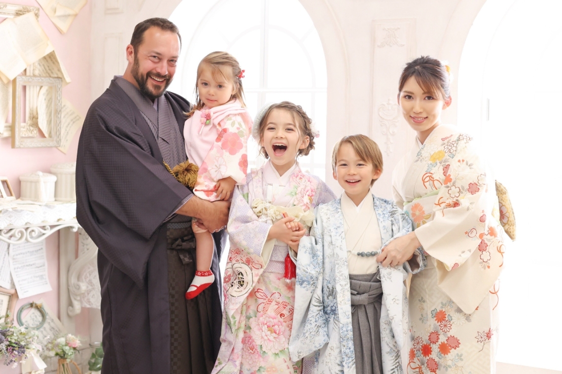 A2B1EA1B-7598-4432-BCE7-298C39E8094D